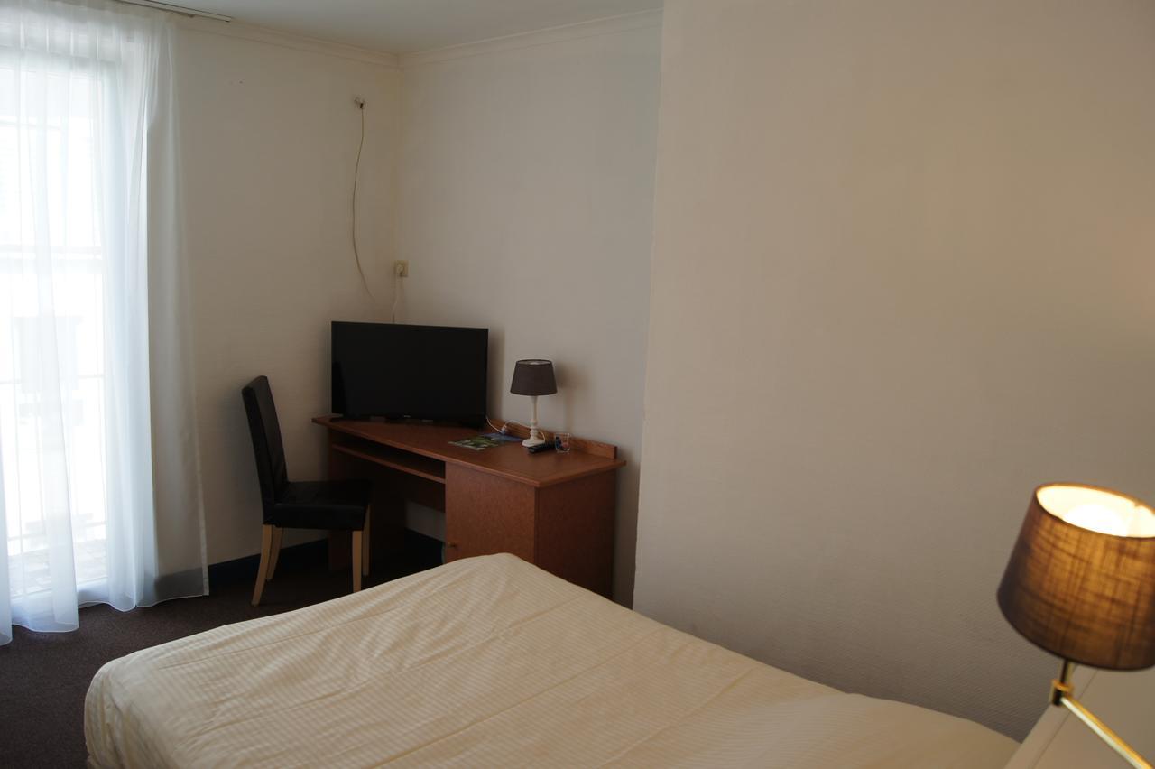 Hotel Bouillon Bagian luar foto