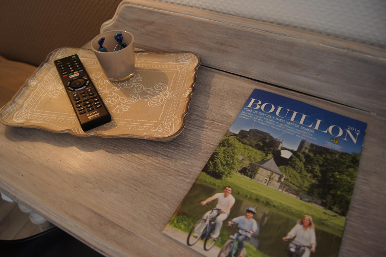 Hotel Bouillon Bagian luar foto