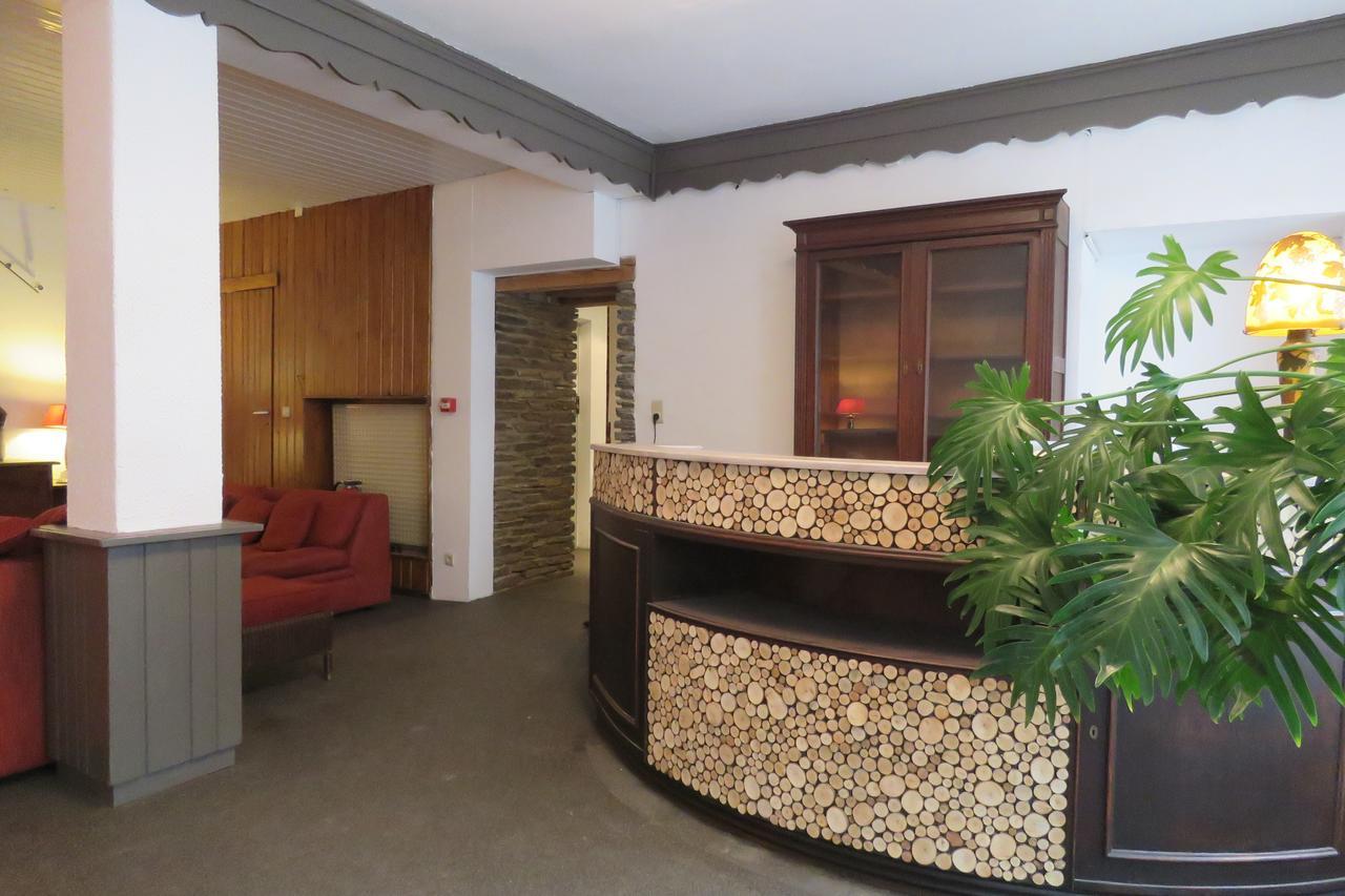 Hotel Bouillon Bagian luar foto