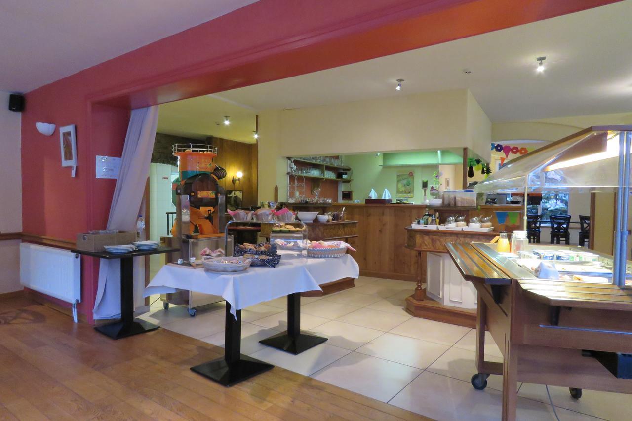 Hotel Bouillon Bagian luar foto